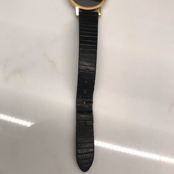 🎉HP🎉Movado Museum ladies watch yellow gold - Picture 5 of 13